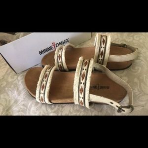 NIB Tribal Sandal SZ 10
